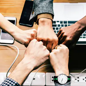 فرصت‌های شغلی در استیل‌رخ