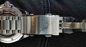 تغییر رنگ بدلیجات استیل-چگونه بدلیجات سیاه شده را براق کنیم-رفع قرمزی بدلیجات-تمیز کردن زیورالات استیل-رفع سیاهی بدلیجات استیل