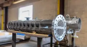 تفاوت‌های خوردگی استیل 304 و 316 در محیط‌های اسیدی و قلیایی