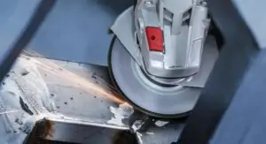 تفاوت سنگ زدنی و پرداخت استیل